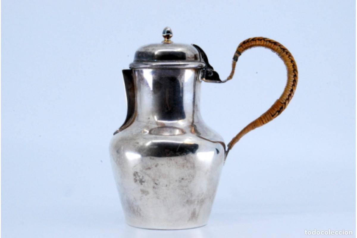 Antig&uuml;edades: jarra de leche de plata - Foto 8