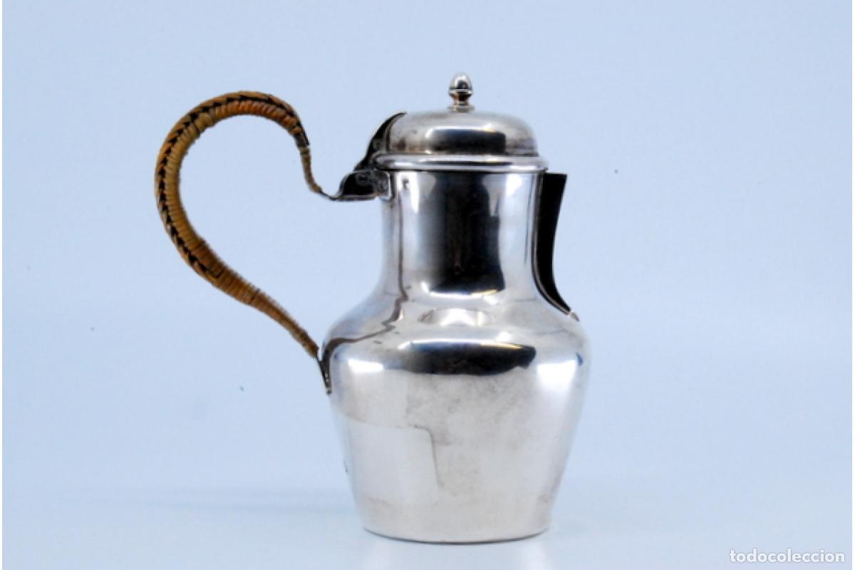 Antig&uuml;edades: jarra de leche de plata - Foto 9