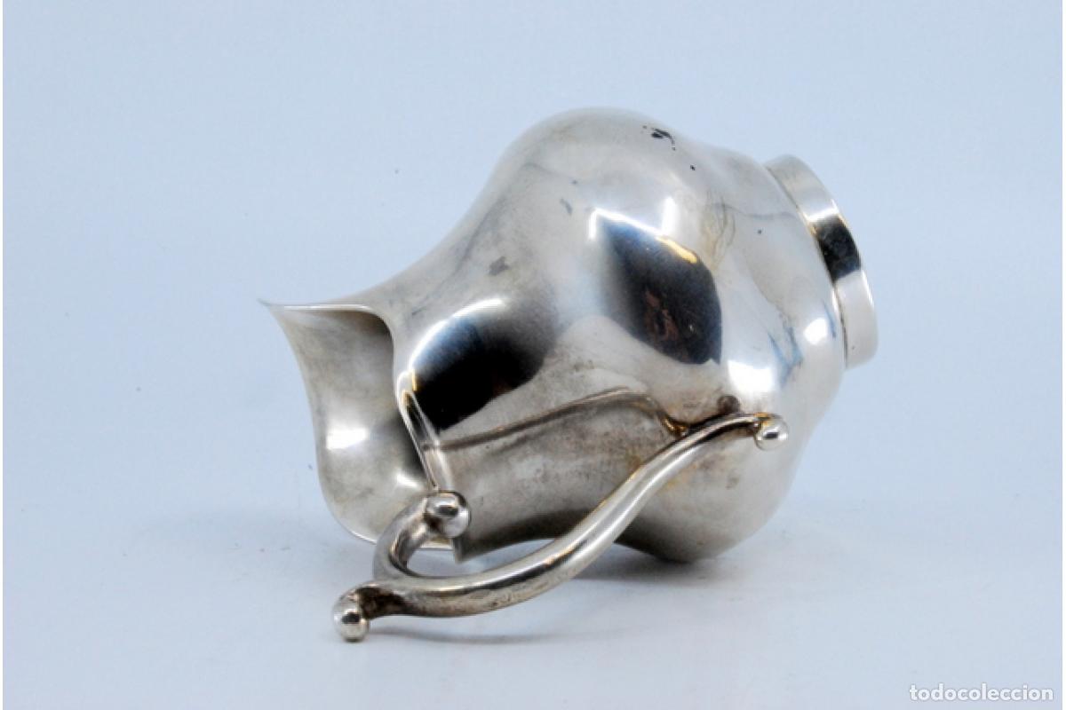 Antig&uuml;edades: Jarra de agua de plata - Foto 3
