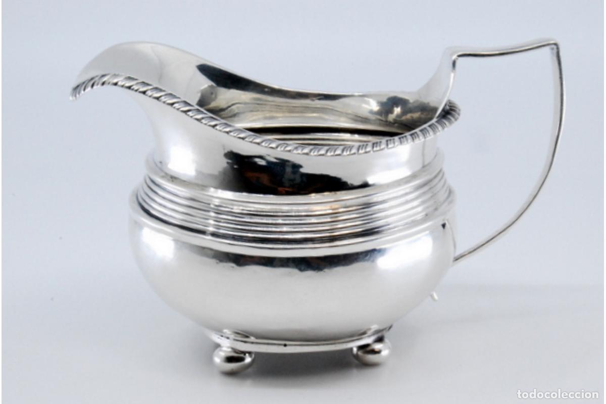 Antig&uuml;edades: tetera de plata - Foto 2