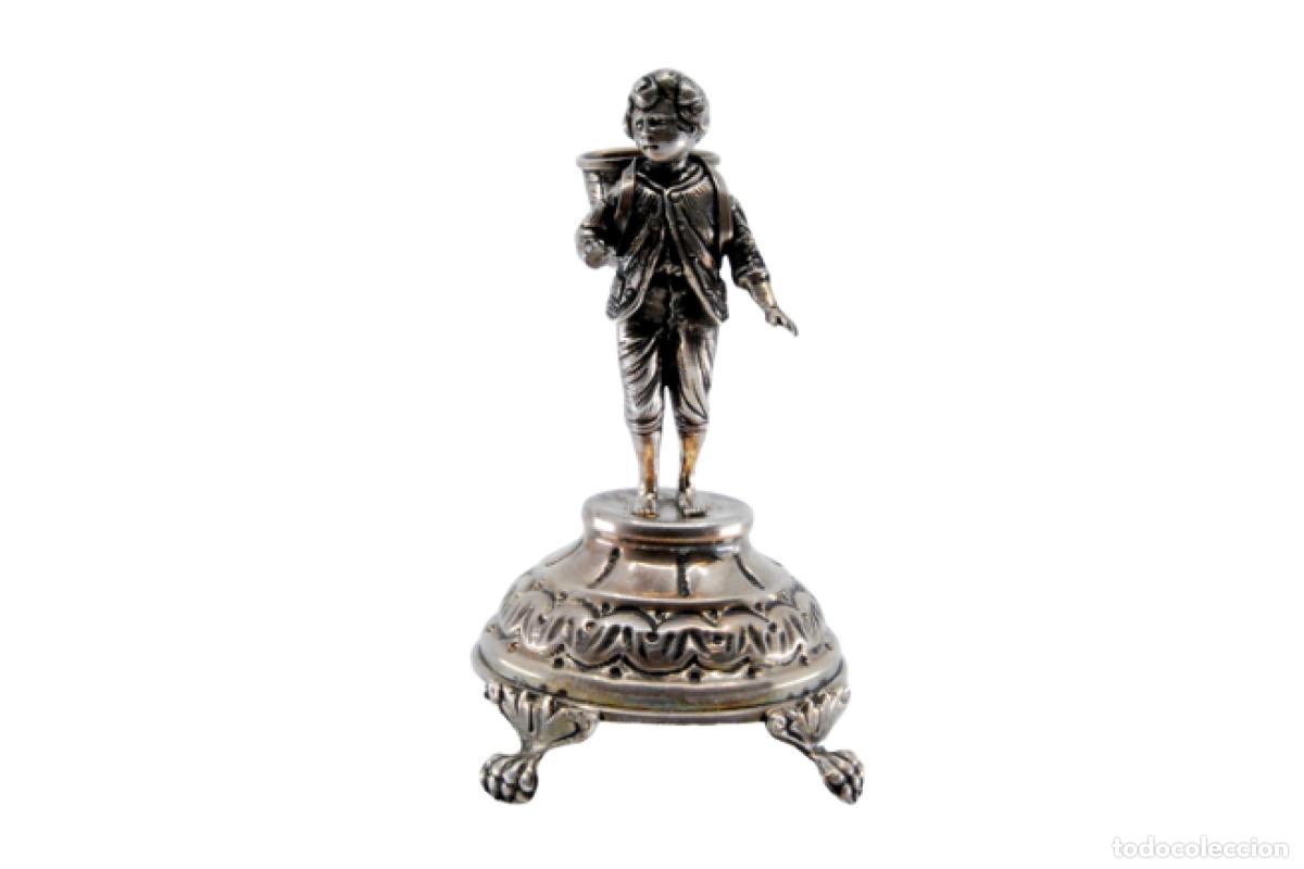 Antig&uuml;edades: Palillero de plata - Ni&ntilde;o con cesta - Foto 1