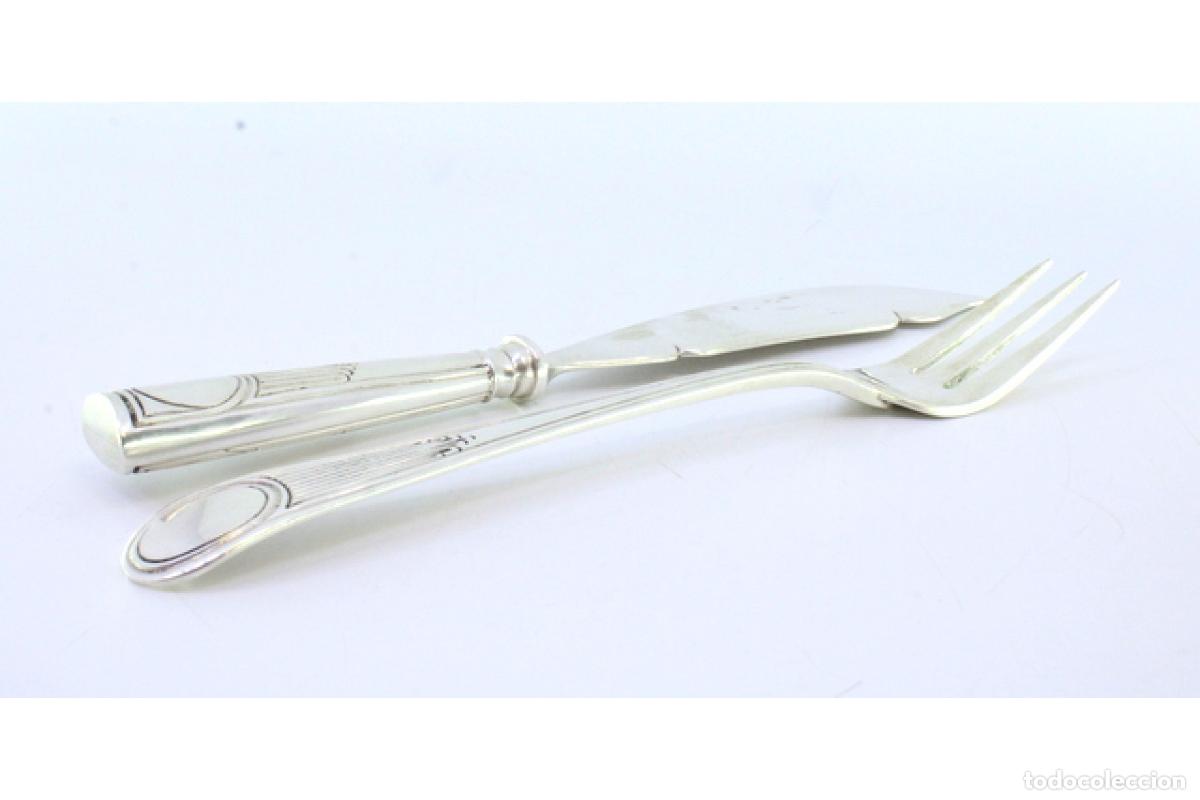Antig&uuml;edades: Juego de tenedor y cuchillo para queso, de plata. - Foto 3