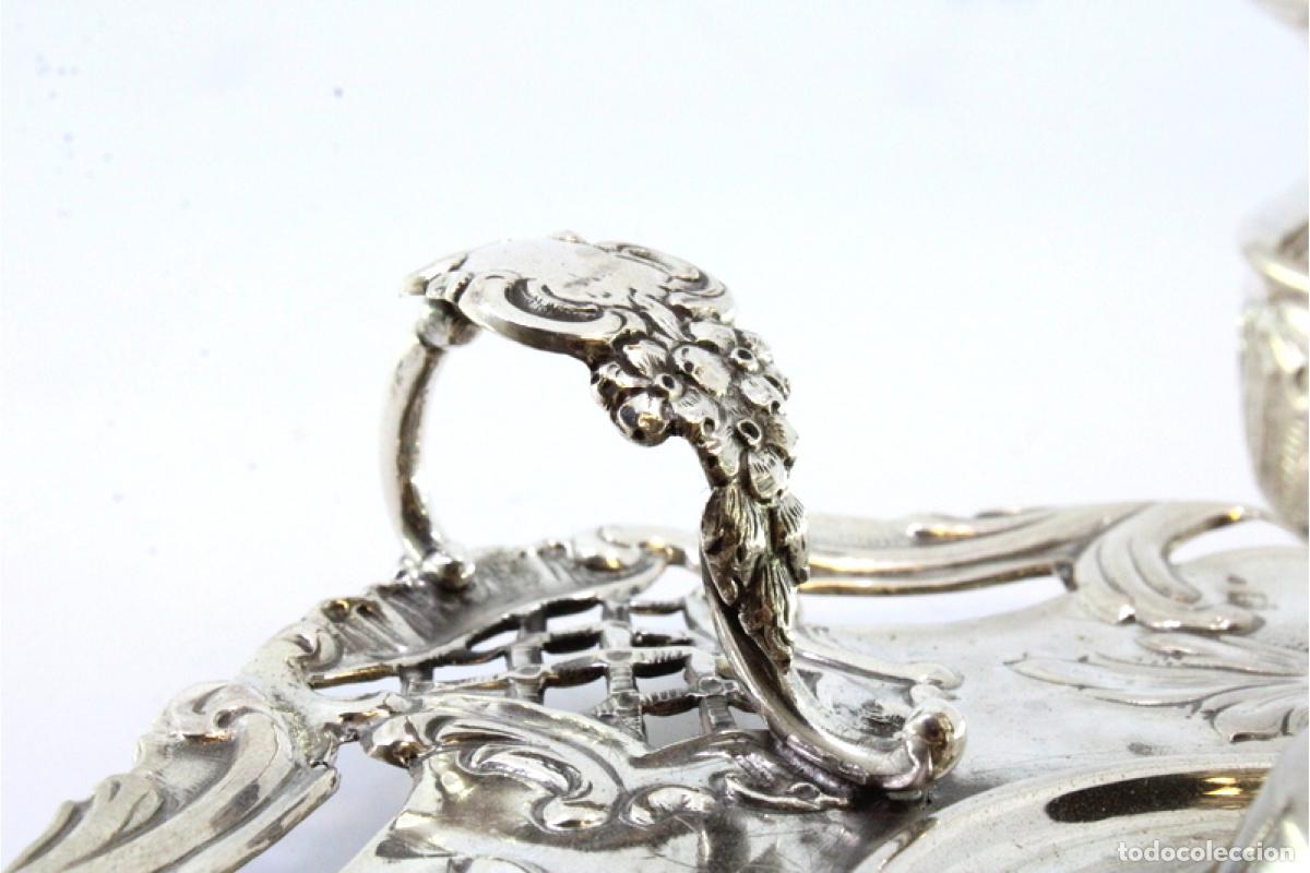 Antig&uuml;edades: Candelabro de mano, en plata - Foto 2