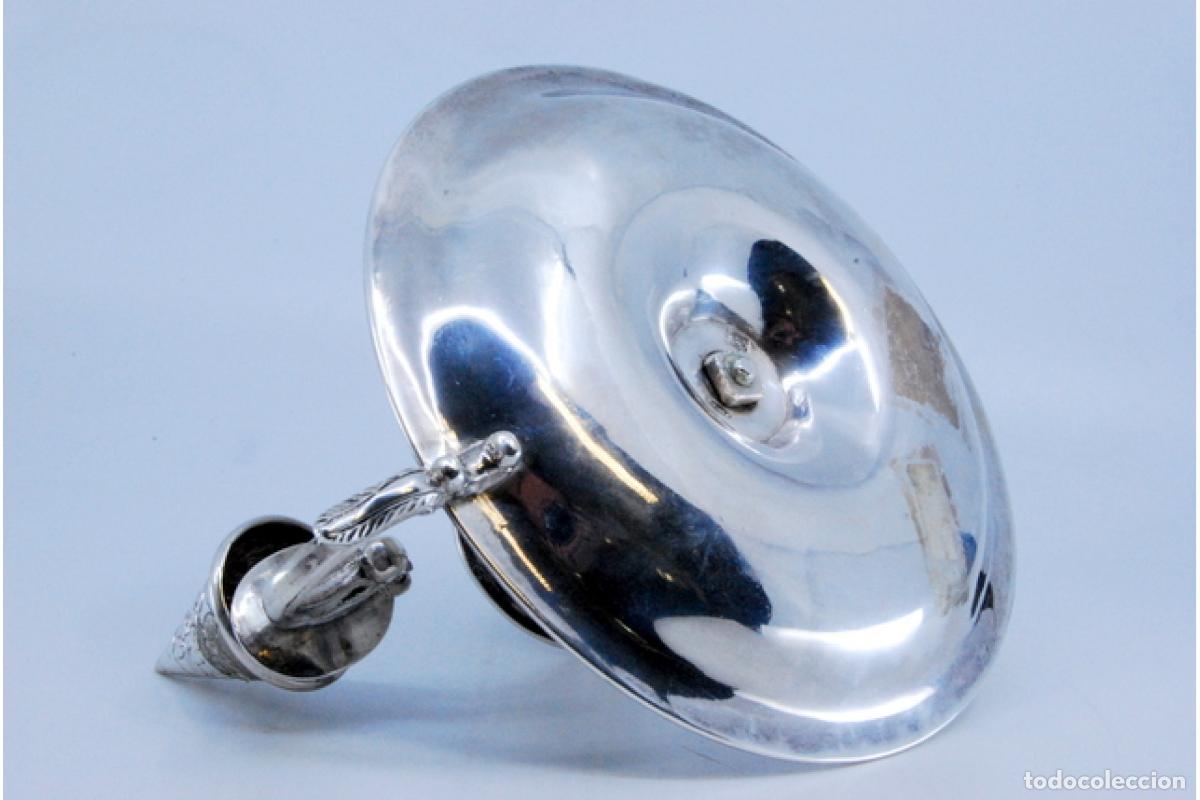 Antig&uuml;edades: Candelabro de mano, en plata - Foto 2