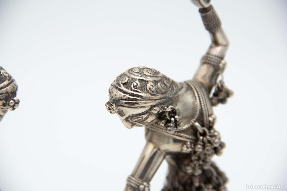 Antig&uuml;edades: Figuritas de plata de bailarinas - Foto 4
