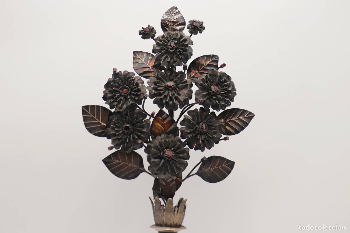 Antig&uuml;edades: Coraz&oacute;n de palma de plata, adaptado como candelabro. - Foto 4