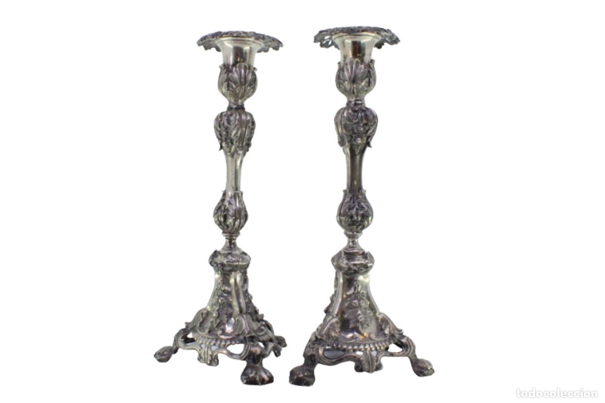 Antiques: candelabros de plata