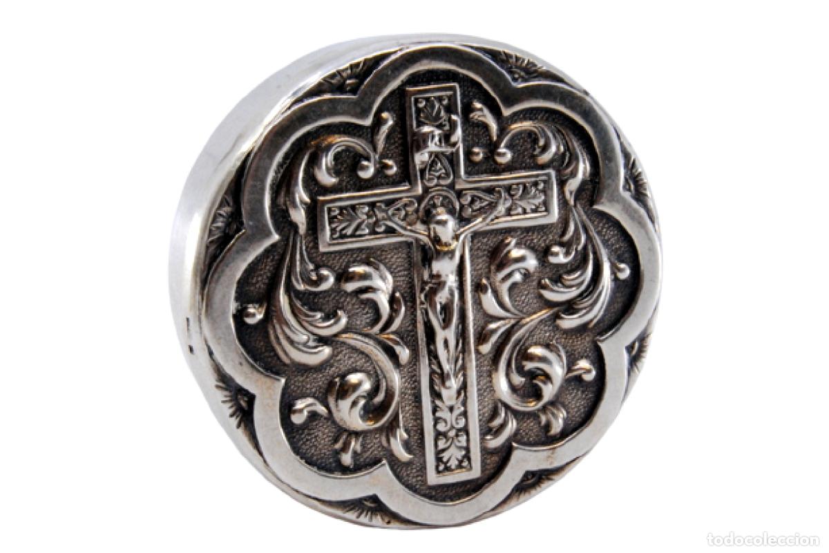 Antiquit&auml;ten: Caja para rosario o cuentas de oraci&oacute;n, de plata.