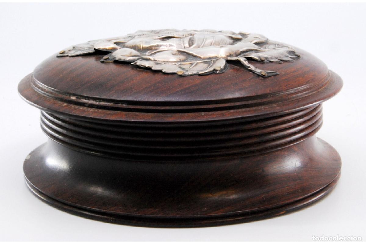 Antig&uuml;edades: Joyero, hecho de madera y plata. - Foto 2