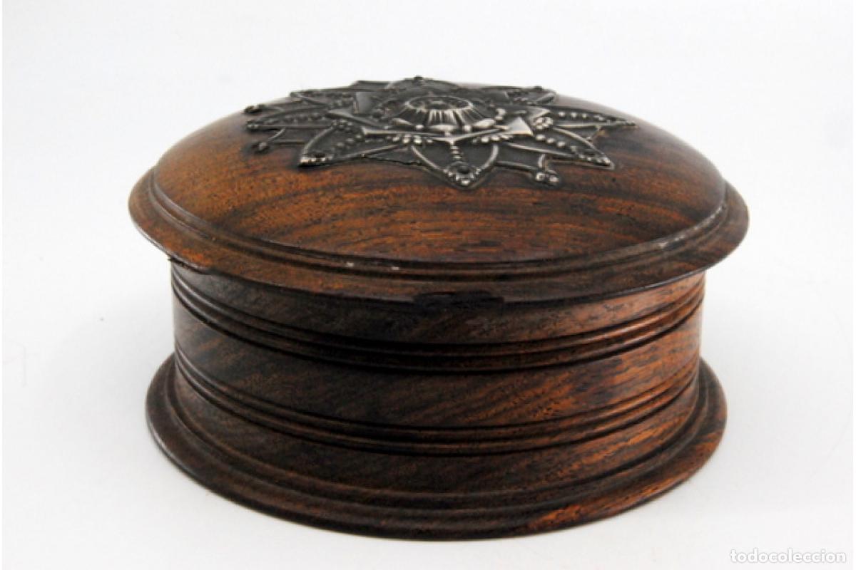 Antig&uuml;edades: Joyero, hecho de madera y plata. - Foto 9