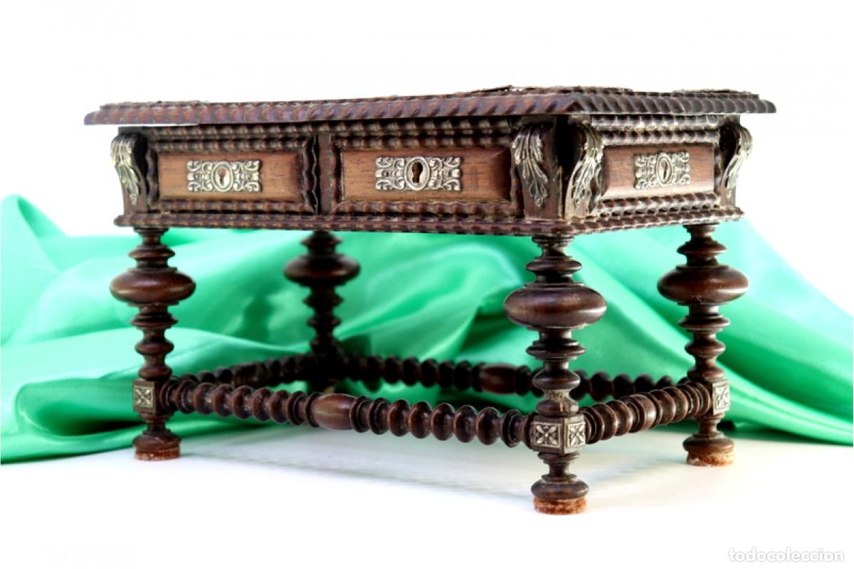 Antig&uuml;edades: Joyero, hecho de madera y plata. - Foto 5