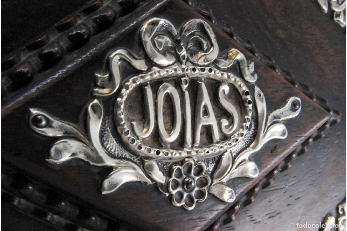 Antig&uuml;edades: Joyero, hecho de madera y plata. - Foto 7