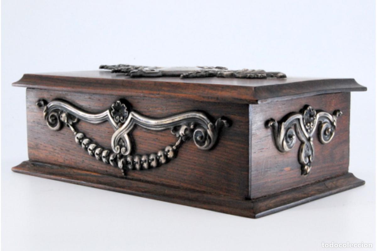 Antig&uuml;edades: Joyero, hecho de madera y plata. - Foto 10