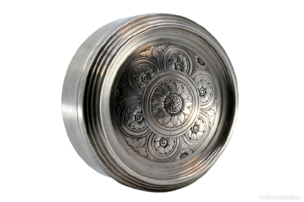 Antig&uuml;edades: joyero de plata