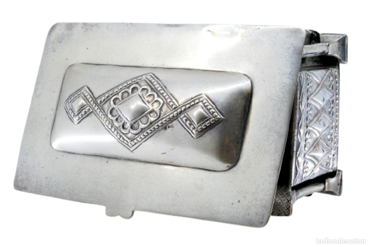 Antig&uuml;edades: joyero de plata