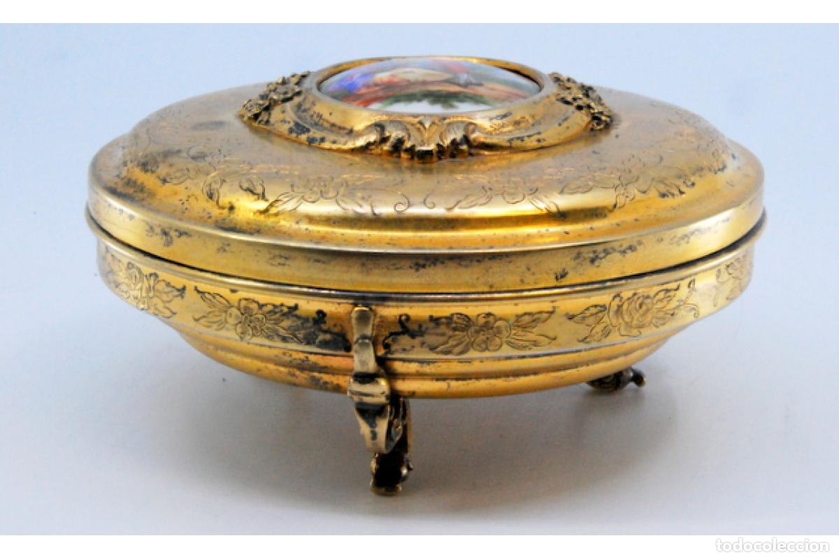 Antig&uuml;edades: Joyero de plata ba&ntilde;ada en oro. - Foto 10