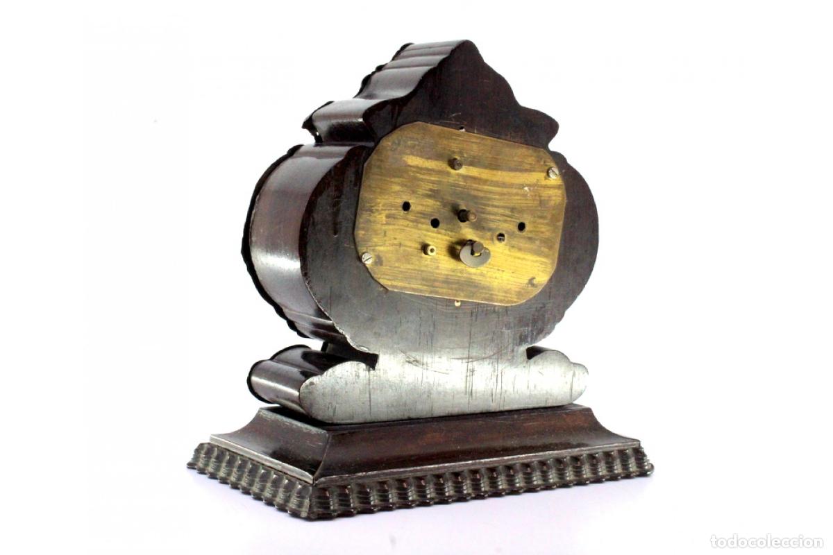 Antig&uuml;edades: Reloj de mesa, de madera y plata. - Foto 5