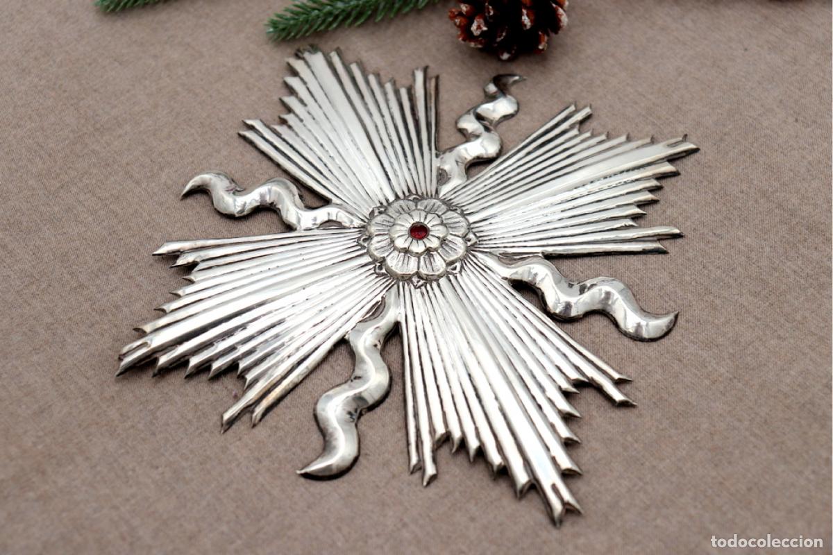 Antiques: Esplendor religioso en plata