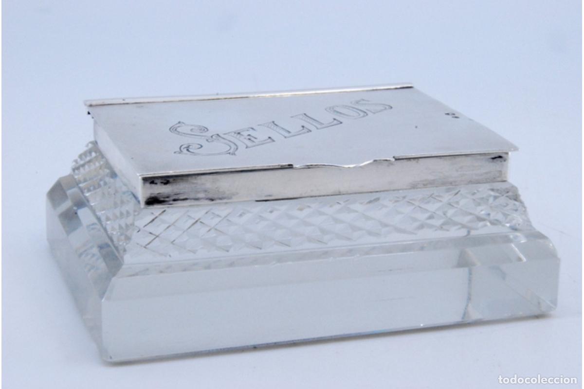 Antig&uuml;edades: Caja para sellos, de cristal y plata. - Foto 9