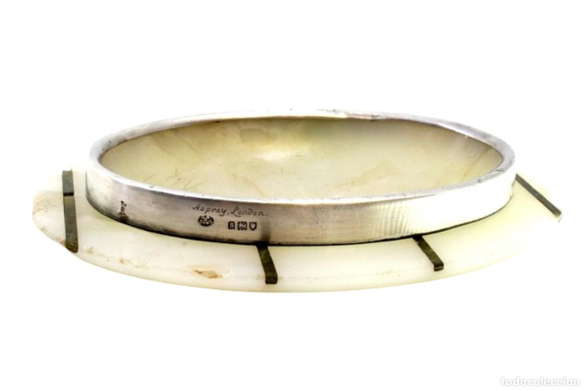 Antiquit&eacute;s: jabonera de plata