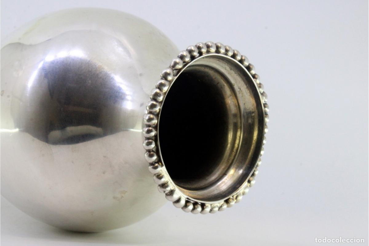 Antig&uuml;edades: jarra de plata - Foto 2