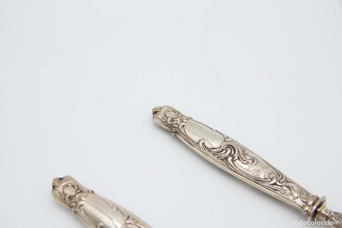 Antig&uuml;edades: Juego de cubiertos de plata para el postre. - Foto 2