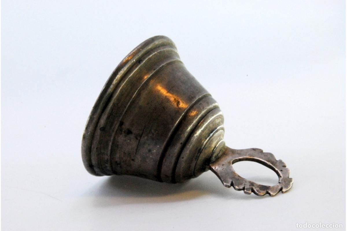 Antig&uuml;edades: Campana de plata - Foto 2