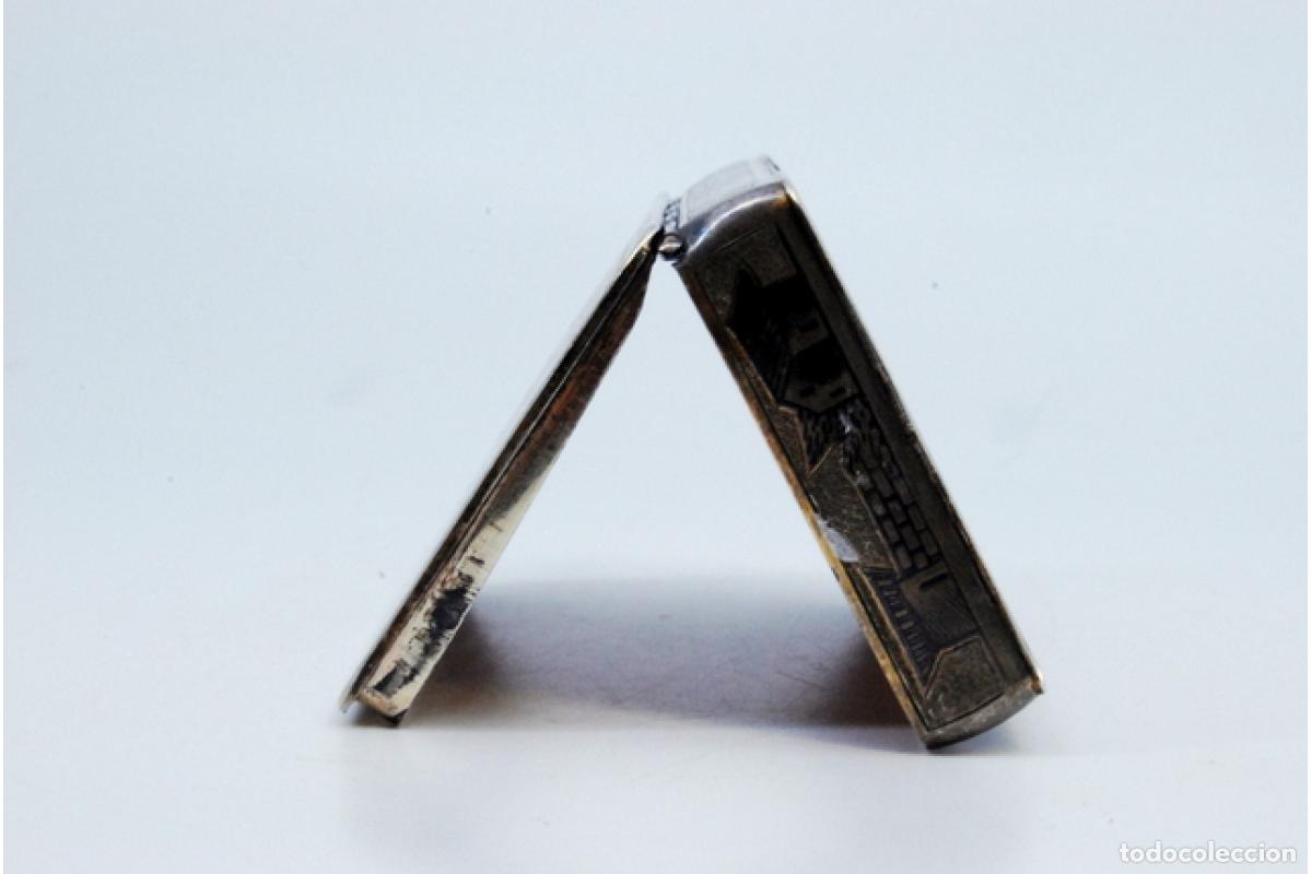 Antig&uuml;edades: Tabaquera, en plata - Foto 2