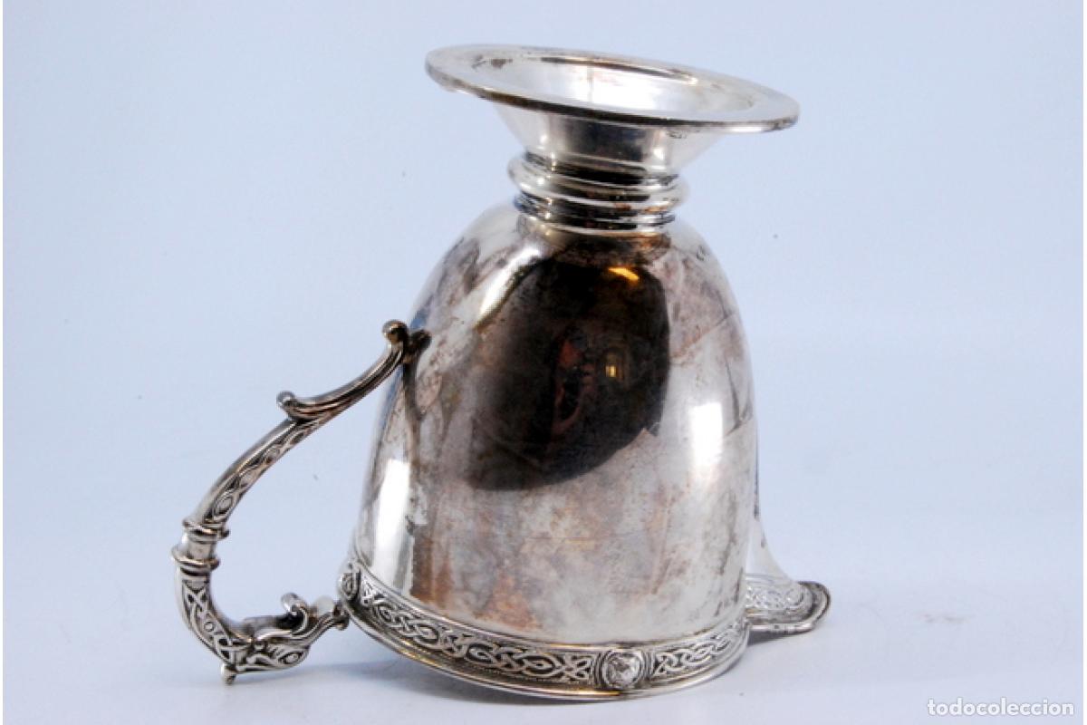 Antig&uuml;edades: Jarra de vino de plata - Foto 4