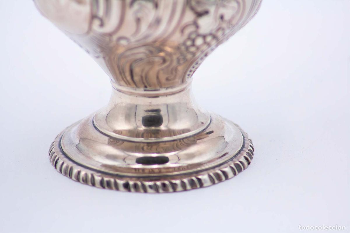 Antig&uuml;edades: Vinagrera de altar para vino, de plata. - Foto 3