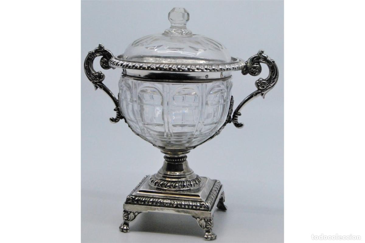 Antig&uuml;edades: copa de plata