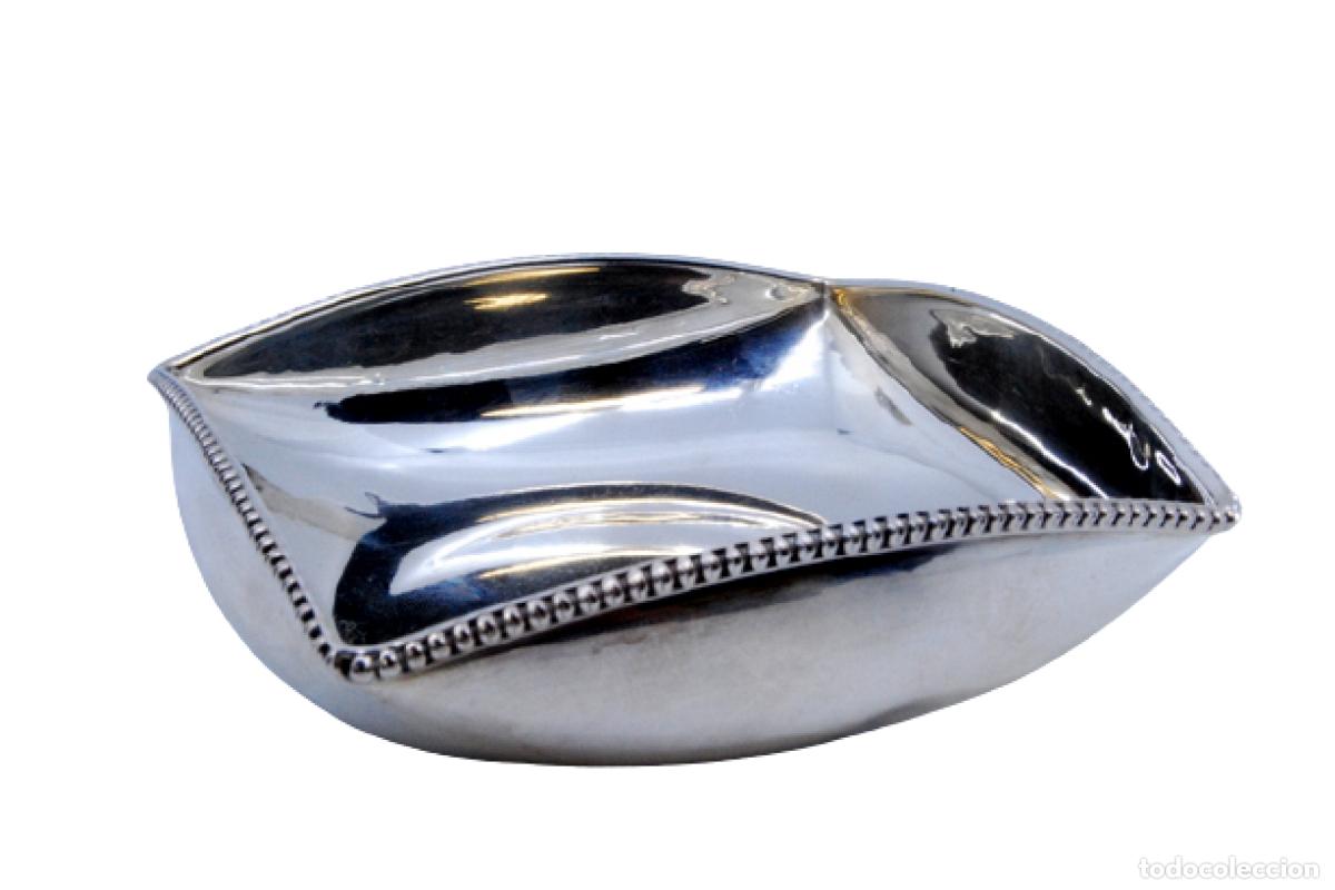 Antig&uuml;edades: Taza para lavabo, en plata - Foto 1