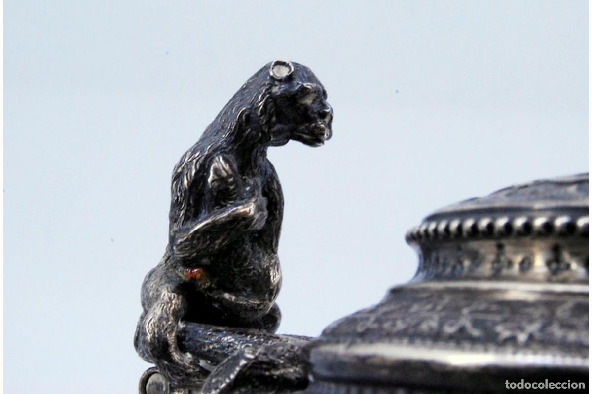 Antig&uuml;edades: Jarra de plata - Foto 3