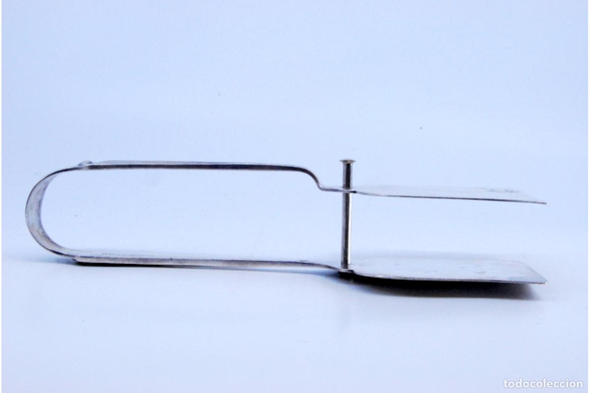 Antig&uuml;edades: Pinzas de plata para ensalada o pan. - Foto 2