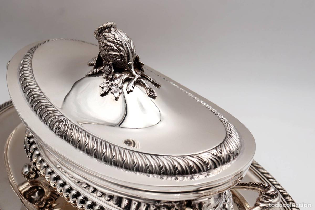 Antig&uuml;edades: Sopera de plata - Foto 3