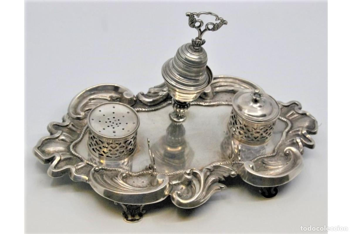 Antig&uuml;edades: tintero de plata