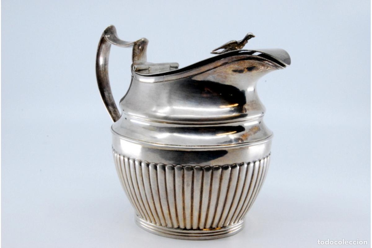 Antig&uuml;edades: jarra de leche de plata - Foto 10