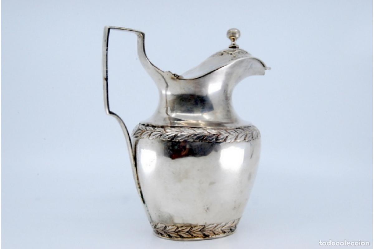 Antig&uuml;edades: jarra de leche de plata - Foto 9