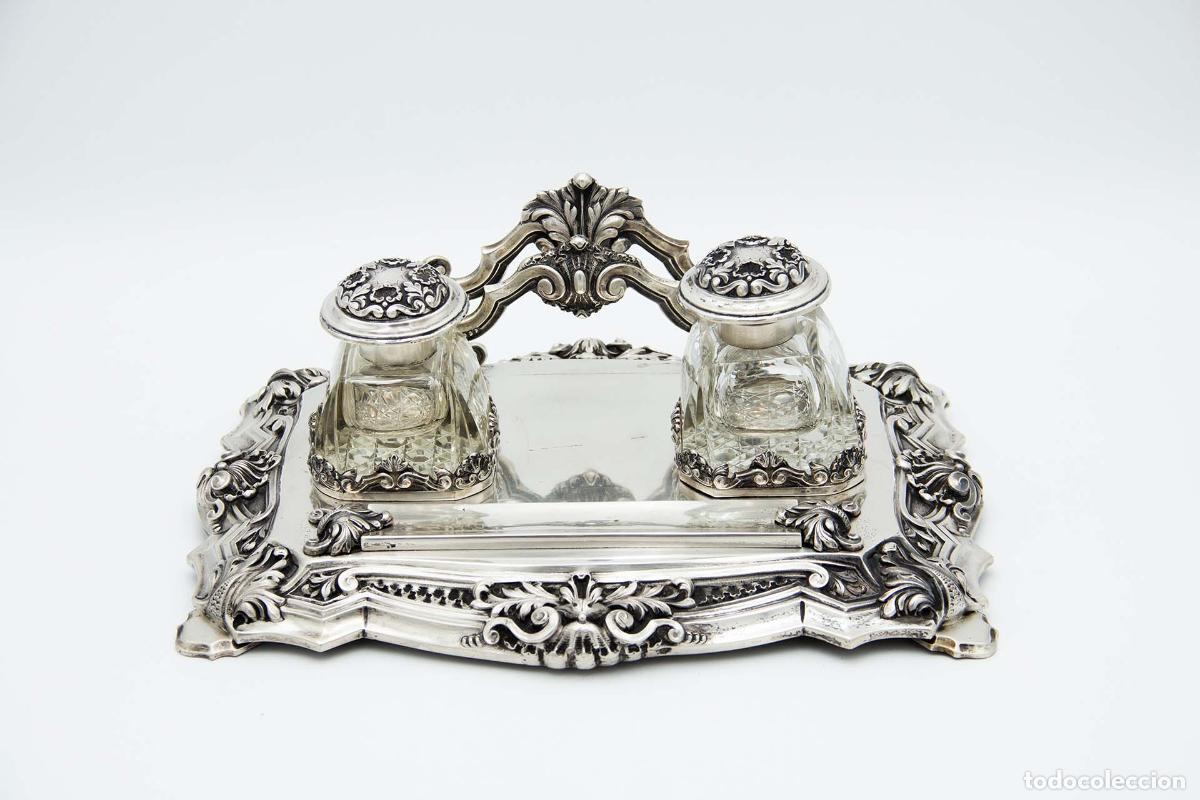 Antig&uuml;edades: tintero de plata