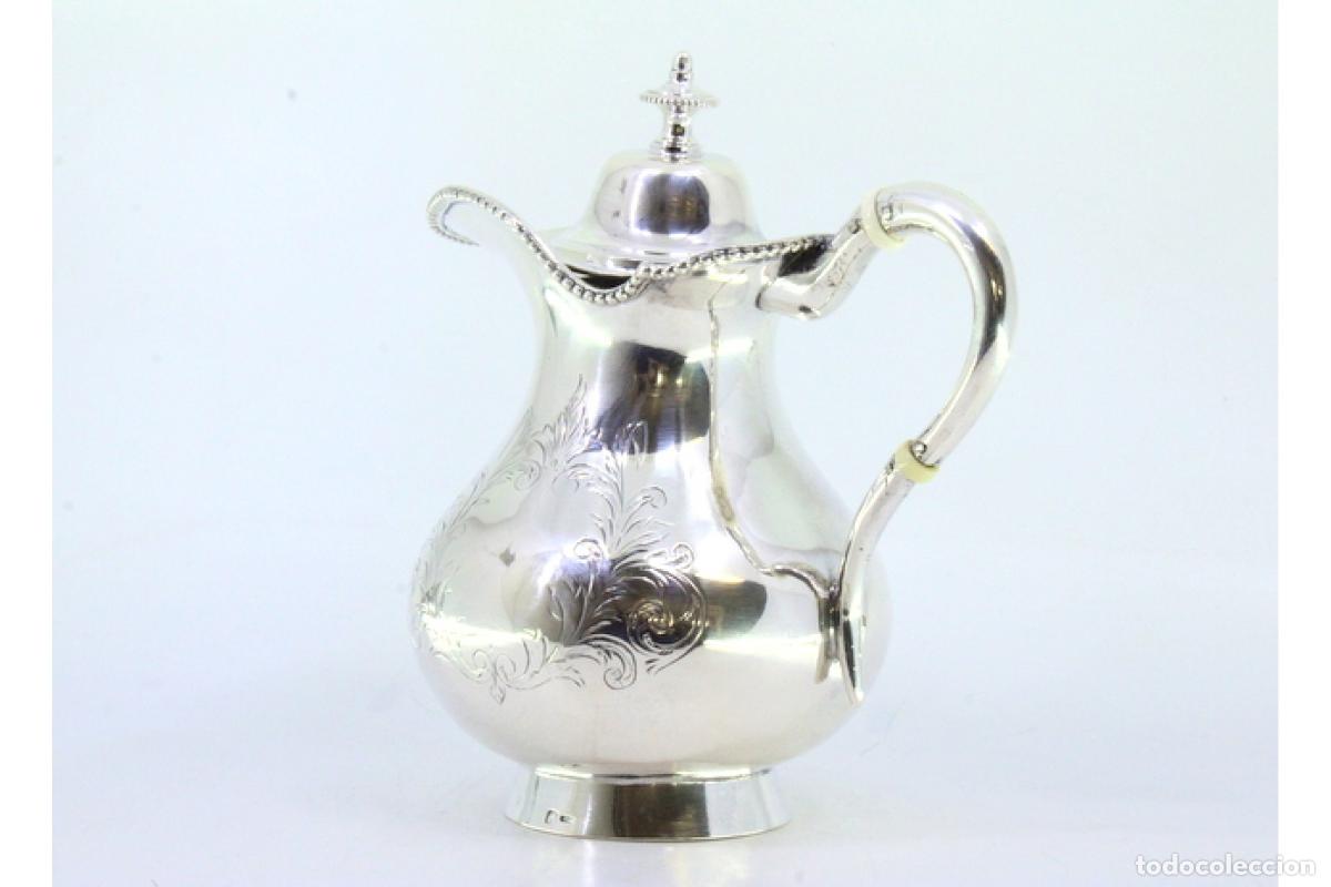 Antig&uuml;edades: jarra de leche de plata - Foto 2