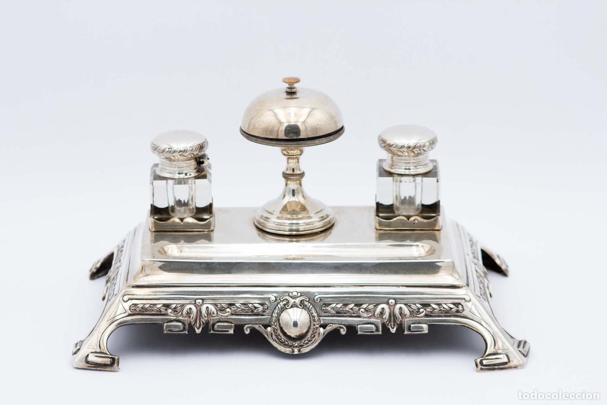 Antig&uuml;edades: tintero de plata