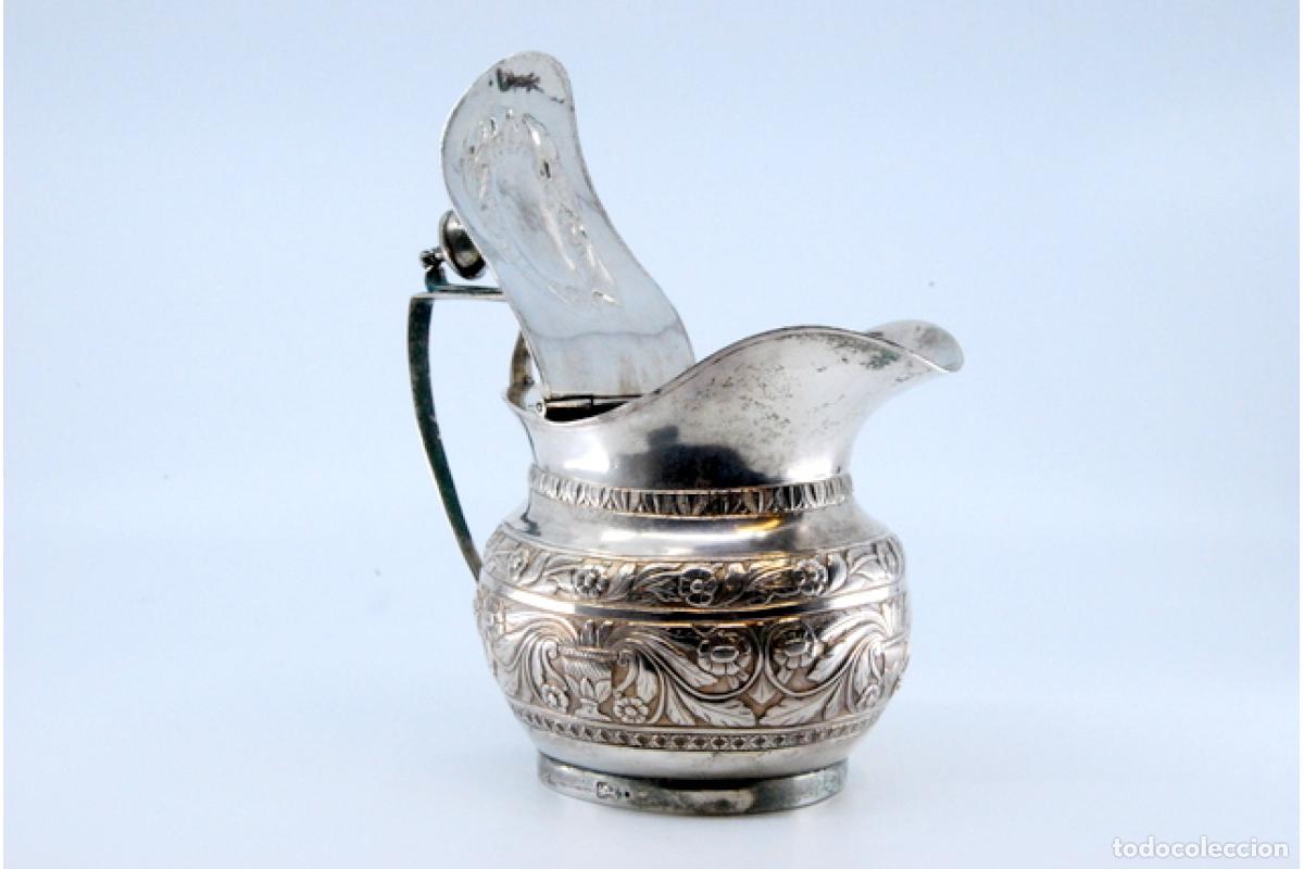 Antig&uuml;edades: jarra de leche de plata - Foto 3