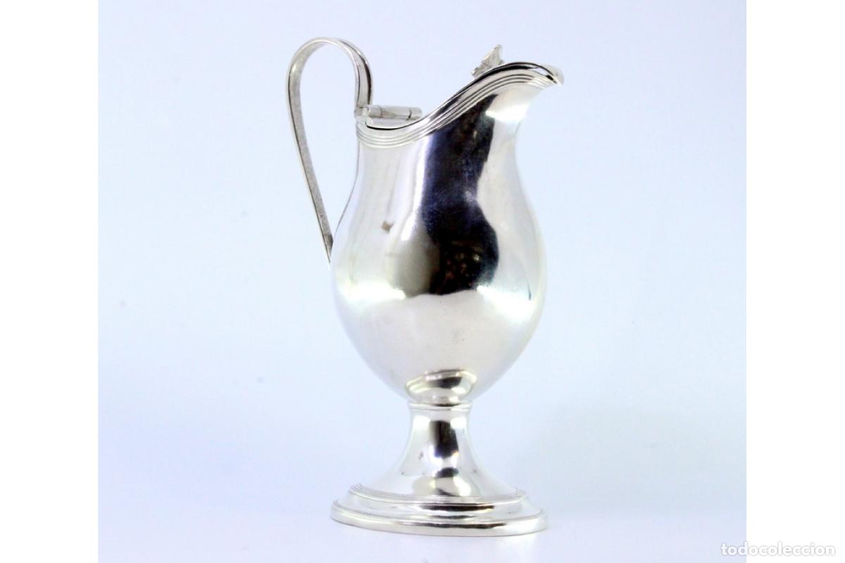Antig&uuml;edades: jarra de leche de plata - Foto 3