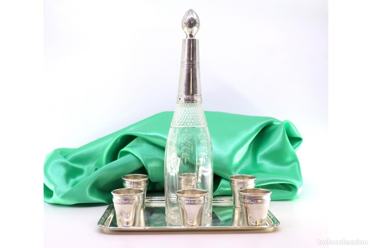 Antig&uuml;edades: Botella de licor de plata - Foto 3
