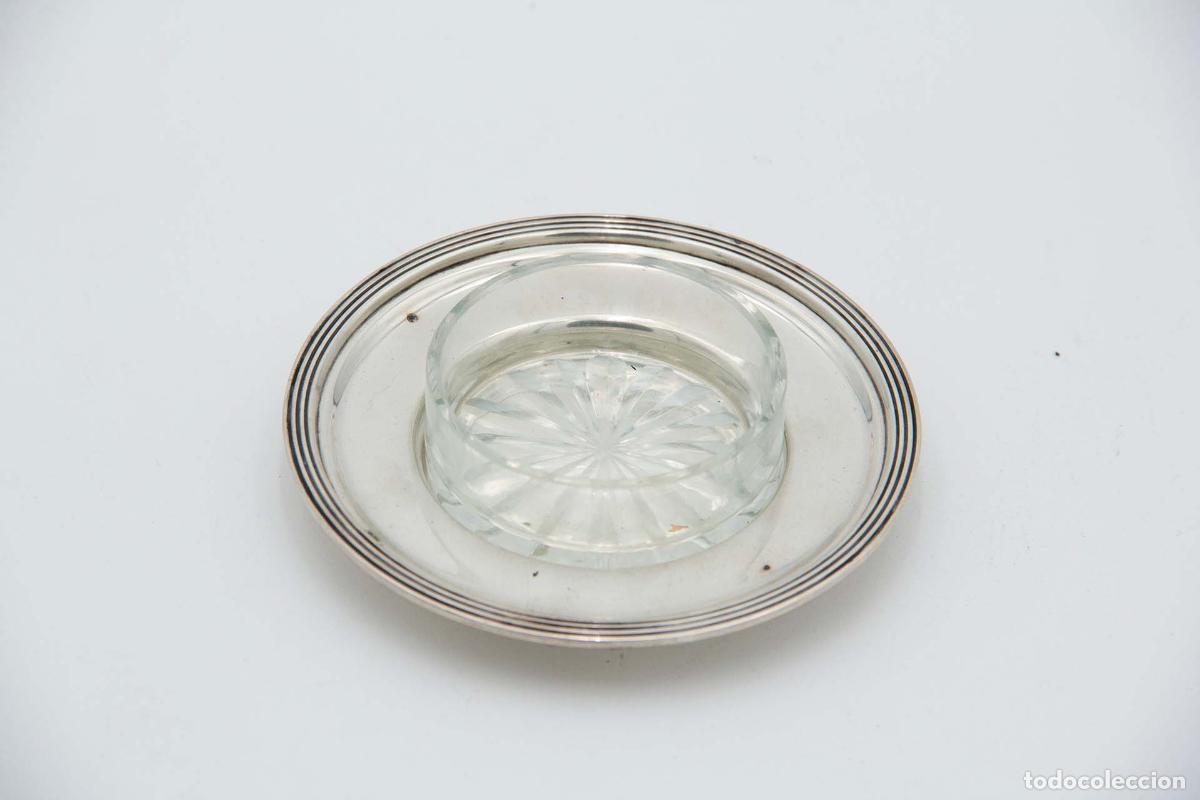 Antiquit&eacute;s: mantequera de plata