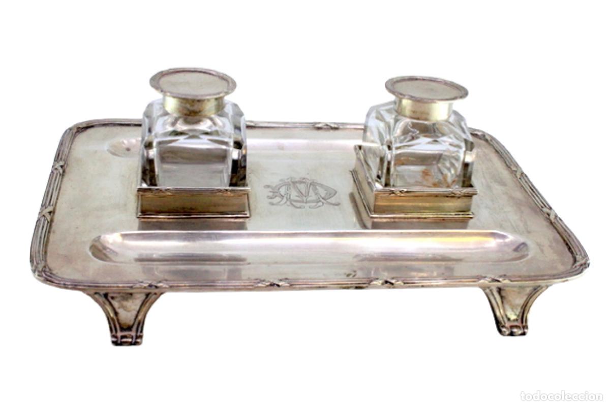 Antig&uuml;edades: tintero de plata
