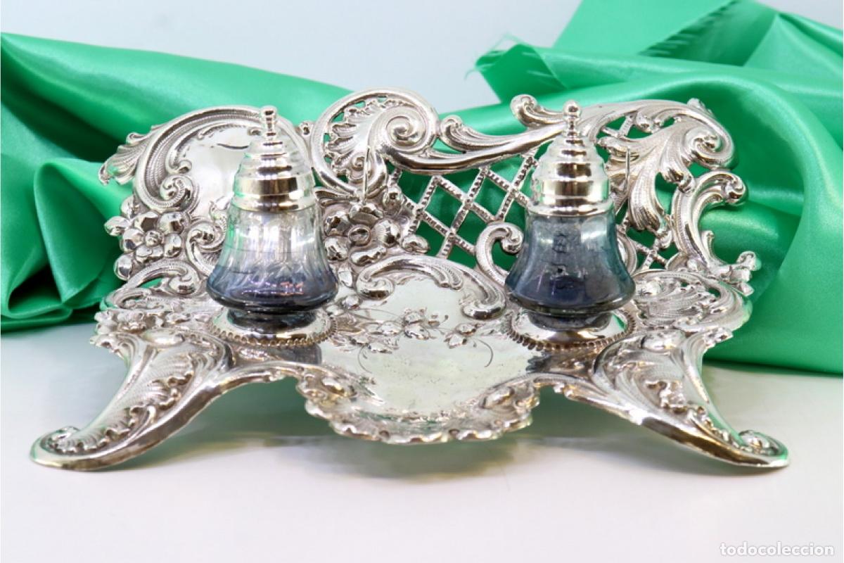 Antig&uuml;edades: tintero de plata