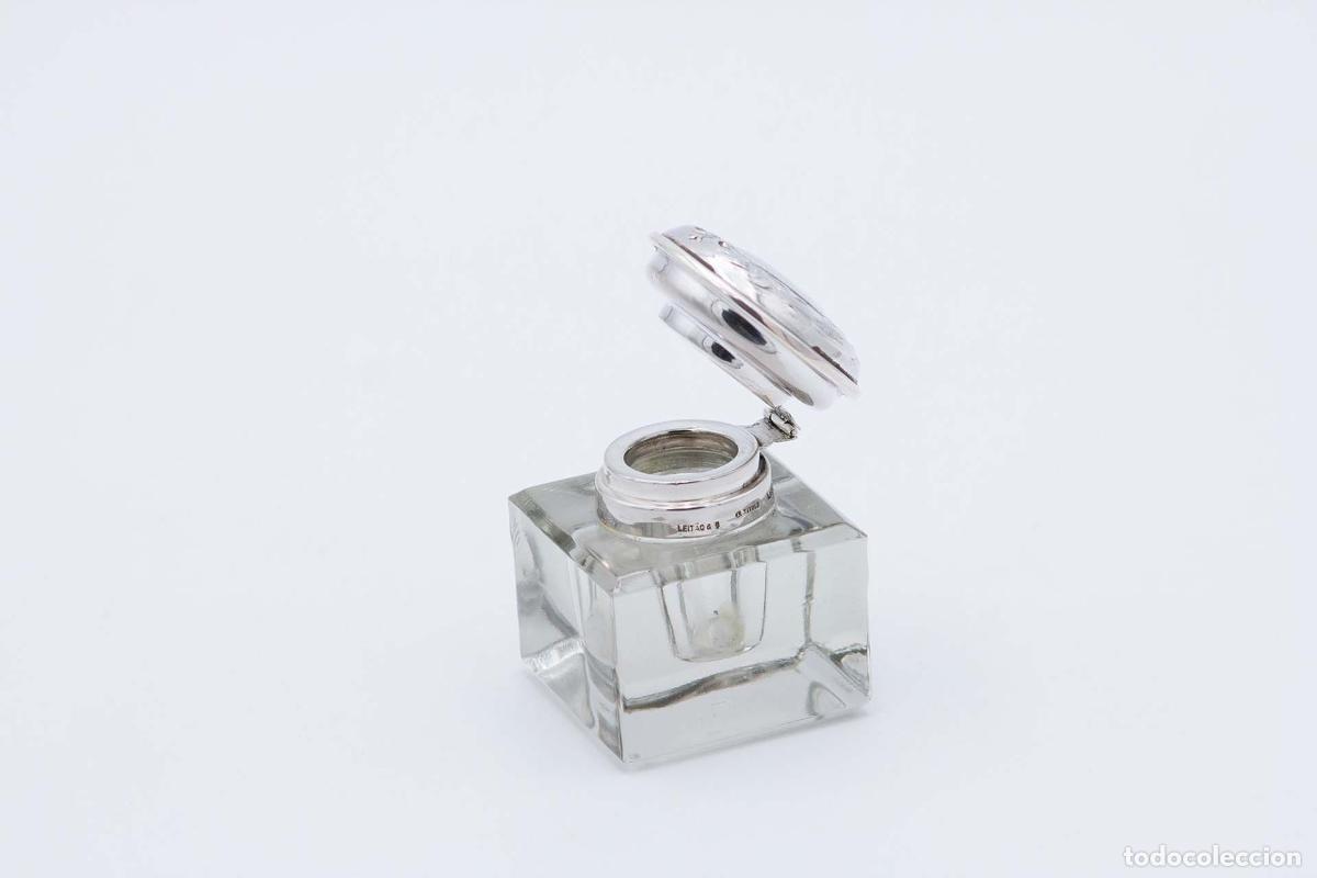 Antig&uuml;edades: tintero de plata