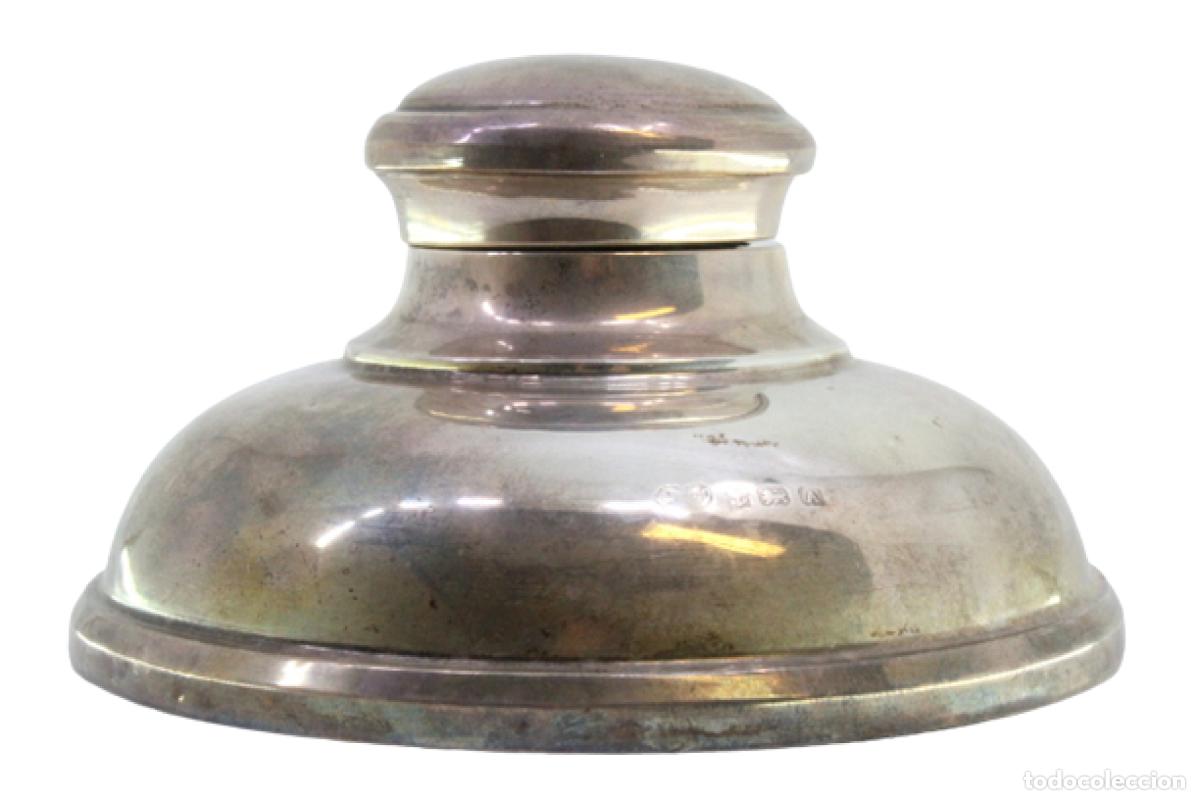 Antig&uuml;edades: tintero de plata