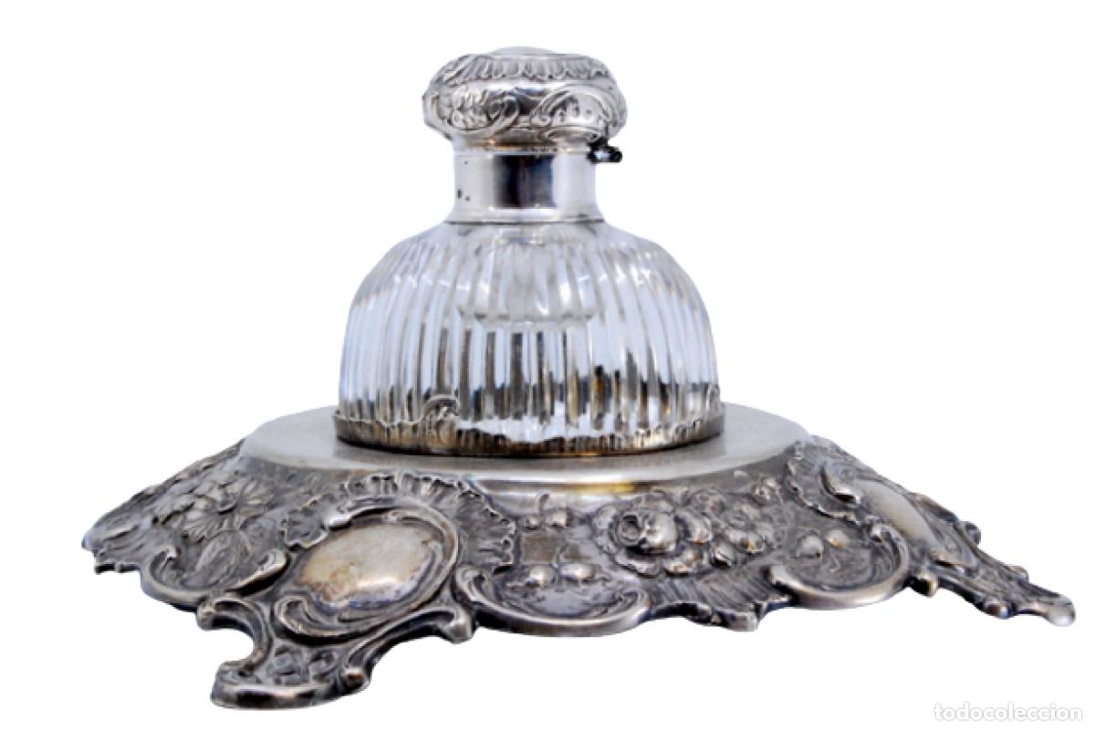 Antig&uuml;edades: tintero de plata